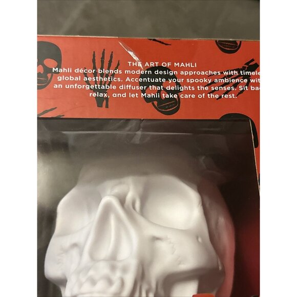 Mahli White Spooky Skull Aroma Diffuser Festive Fan Essential W/ Cinnamon Oil - Picture 8 of 13